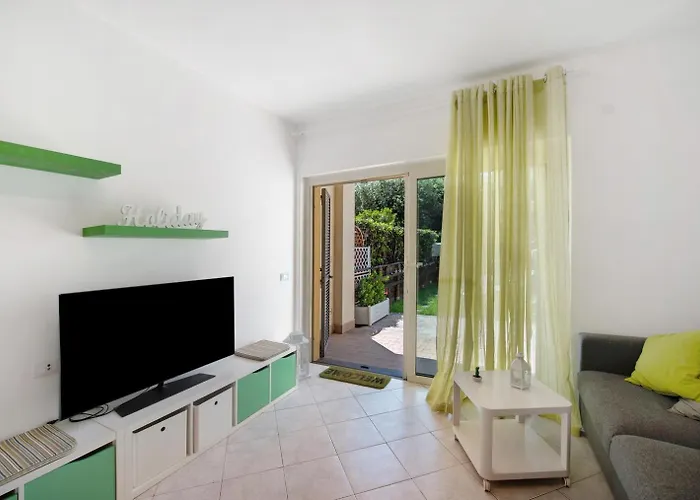 Apartment House